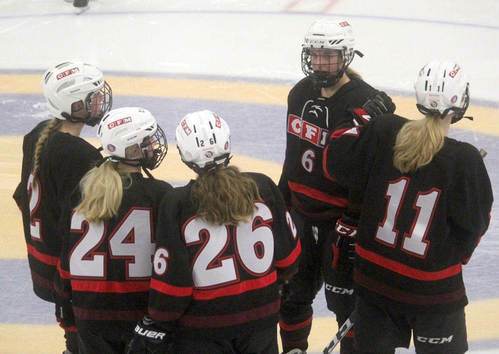 Chi-Hi/Menomonie girls hockey at Eau Claire Area 12-13-18
